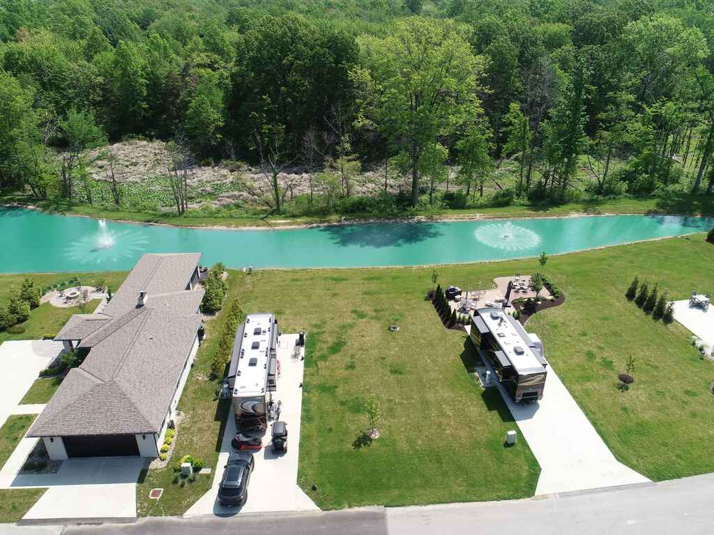 Classic Premium Lot Lot 4          for rent Motorcoach Resort Lake Erie Shores